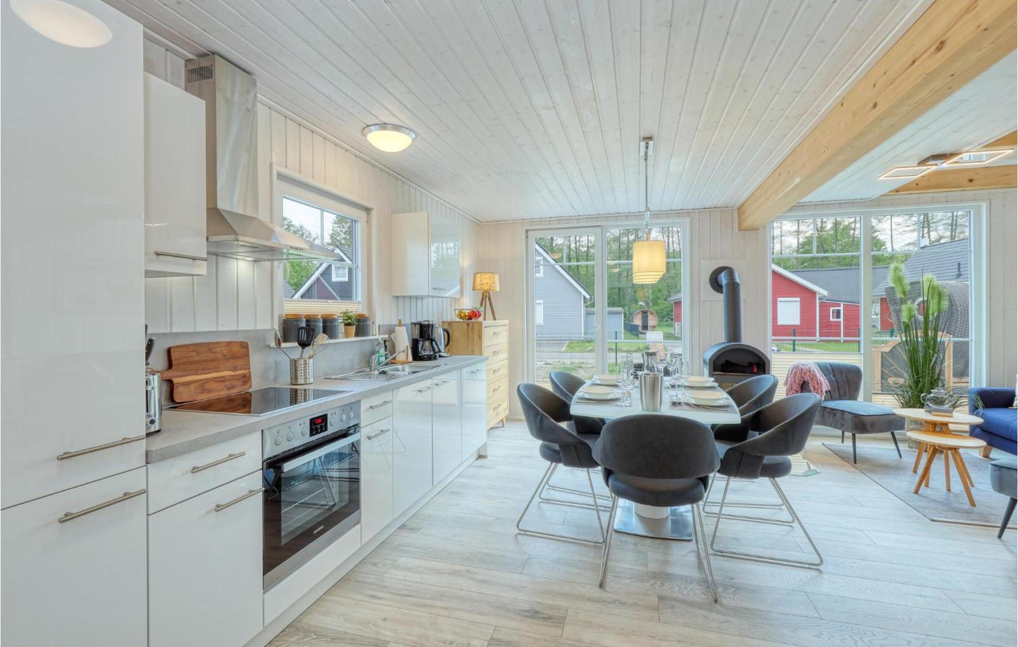 Gorgeous Home In Zerpenschleuse With Sauna Exterior photo
